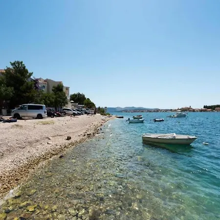 アパート In Ibenik Near Adriatic Beaches