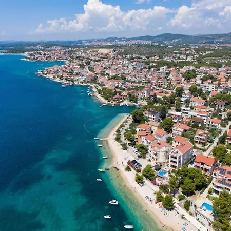 アパート In Ibenik Near Adriatic Beaches
